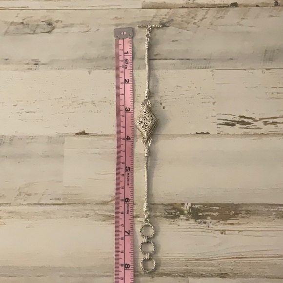 Gorgeous Sarda Silver Filigree Toggle Bracelet. - Picture 5 of 7